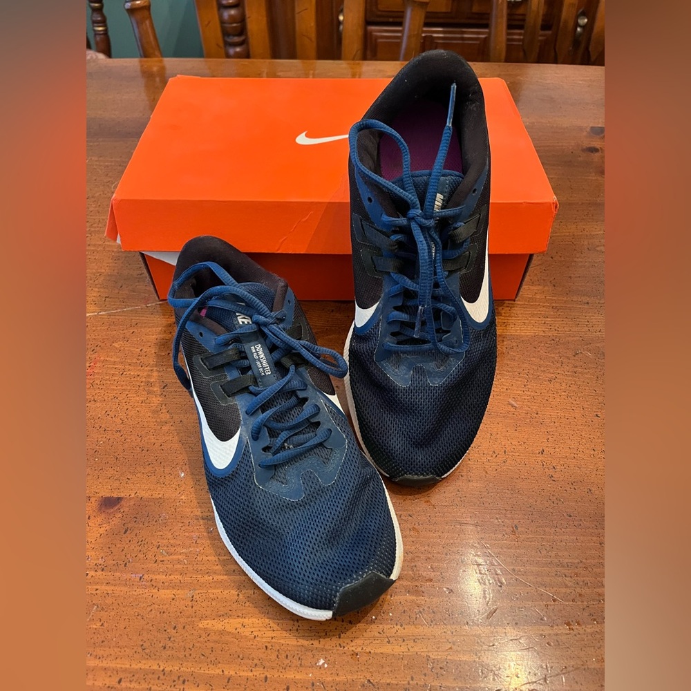 Nike Women's Downshifter 9 Blue/Black/White - Size 9.5